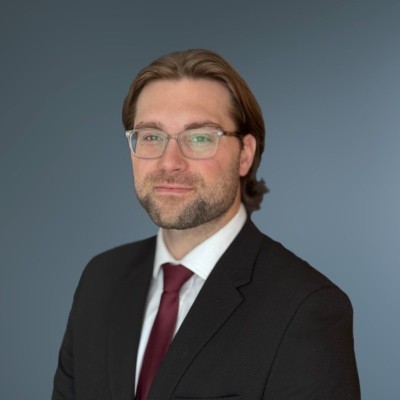 Caleb Burris Headshot